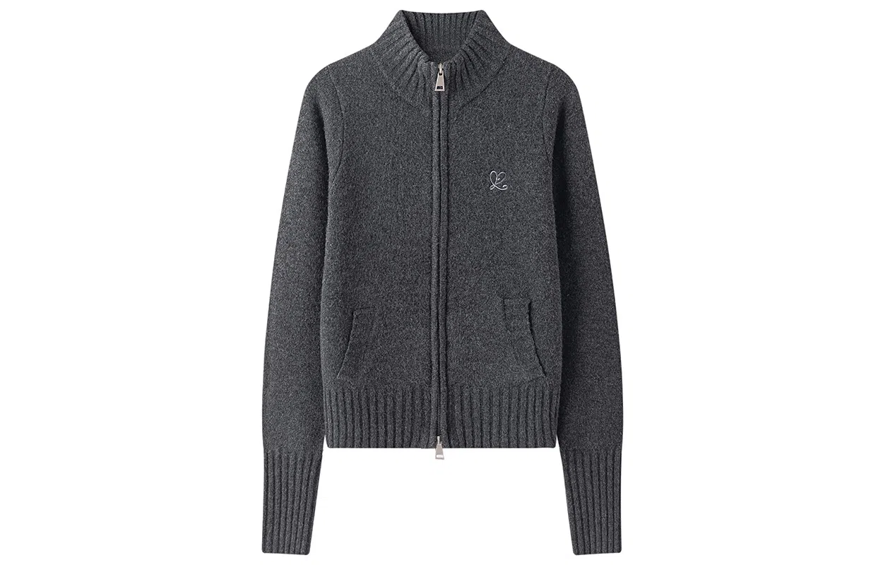 东鲸岁时记 开学季慵懒风复古可爱温柔甜妹保暖柔软舒适穿搭甜美日常休闲纯色刺绣外套毕业季针织衫 女款 礼盒装