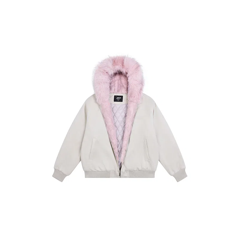 A chock Vintage Hooded Coat