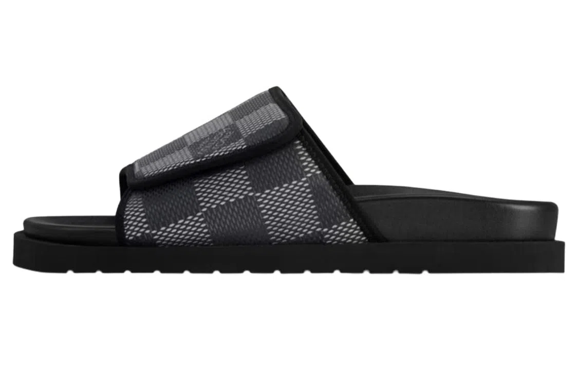 LOUIS VUITTON Miami Damier