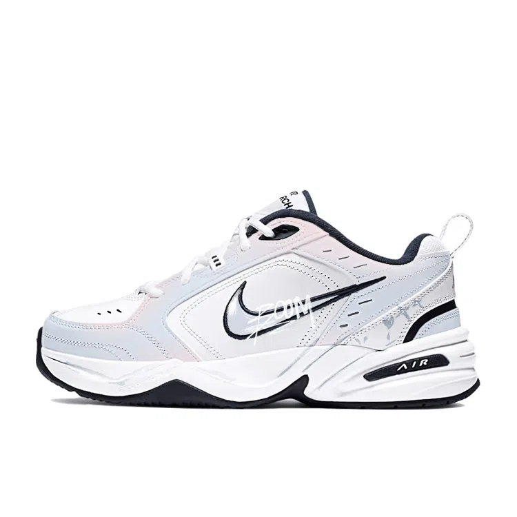 Nike Air Monarch 4