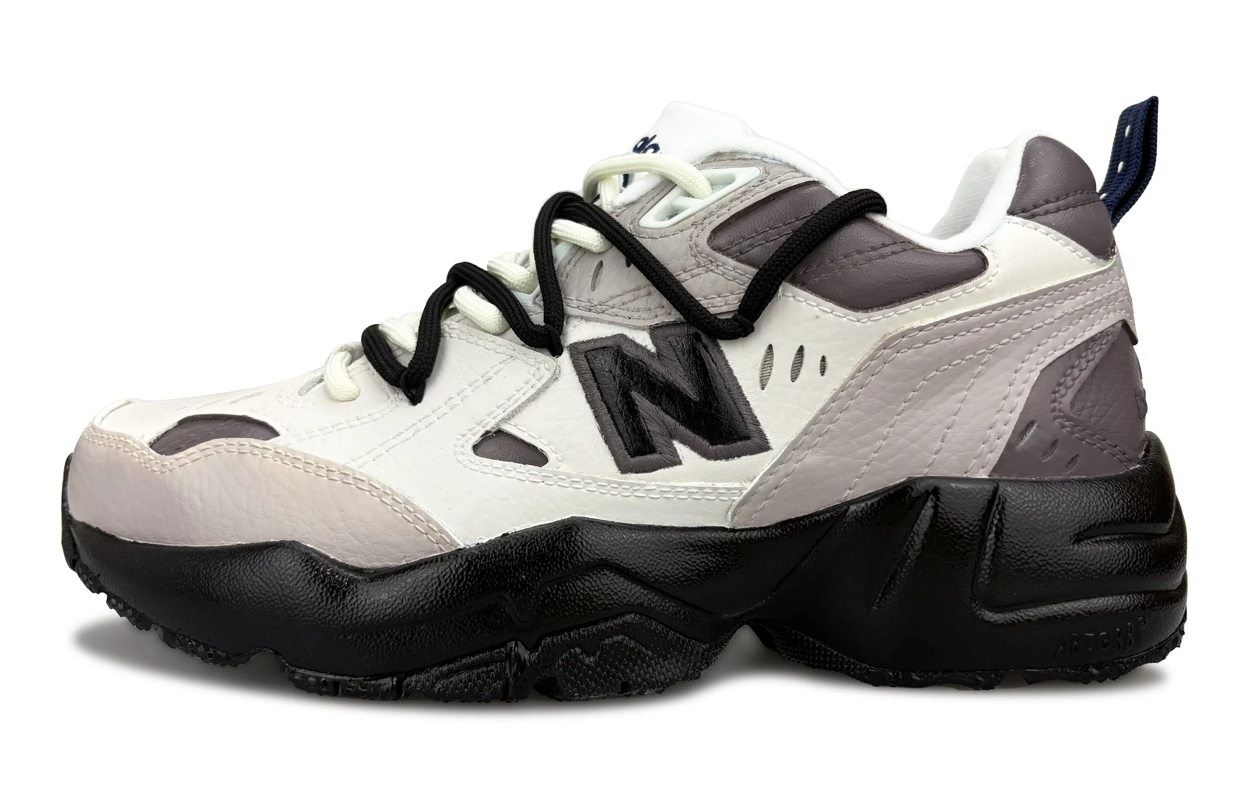 New Balance NB 608
