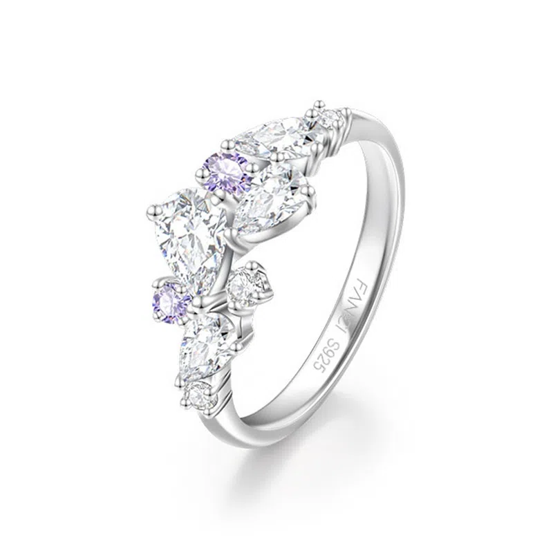 FANCI Wisteria Mobius Ring