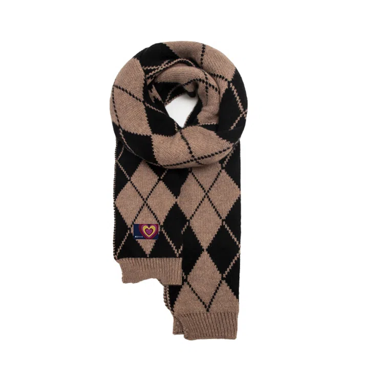 红豆 经典款保暖柔软舒适格纹图案 腈纶 绒线围巾 男女同款情侣款