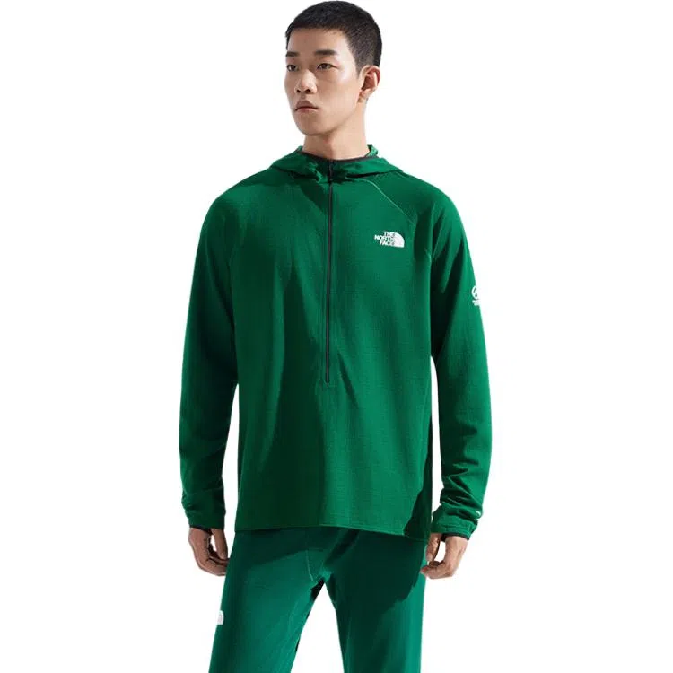 THE NORTH FACE SUMMIT DOTKNIT Logo