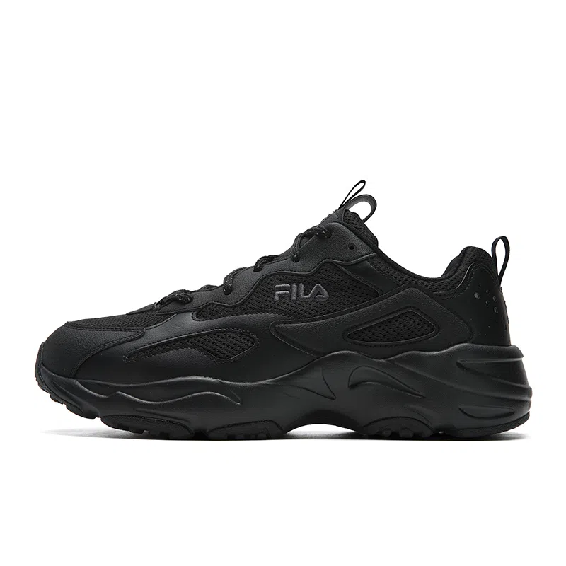 FILA Tracer