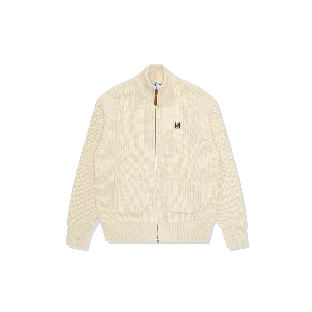 UNDEFEATED FW25 Logo