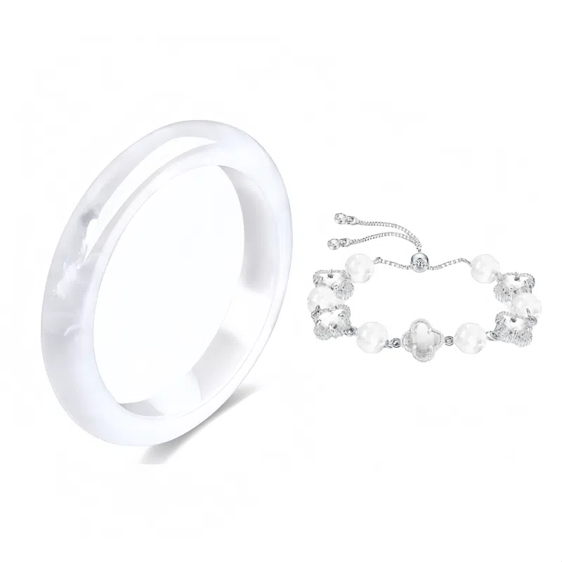 翡翠王朝 【一物一证】樱花粉冰透 逃之夭夭 轻奢设计款 少女粉佩戴款 马达加斯加高冰透亮 母亲 女神专属款  水晶 手镯 女款