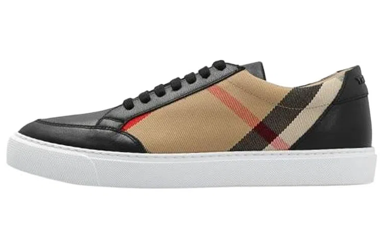 Burberry Sneakers