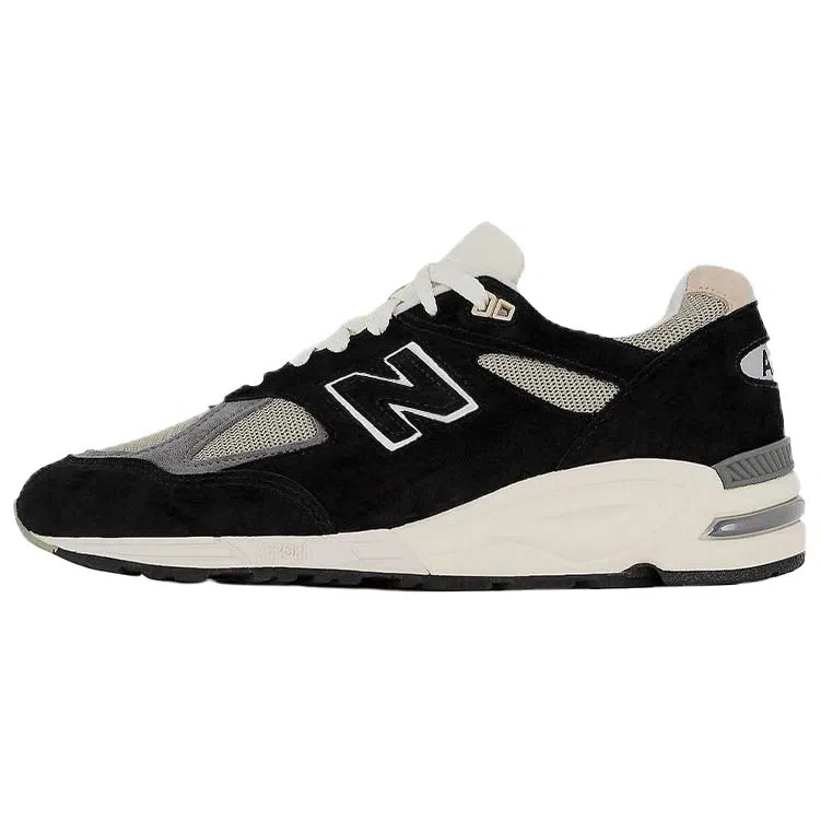 New Balance 990 V2 Black