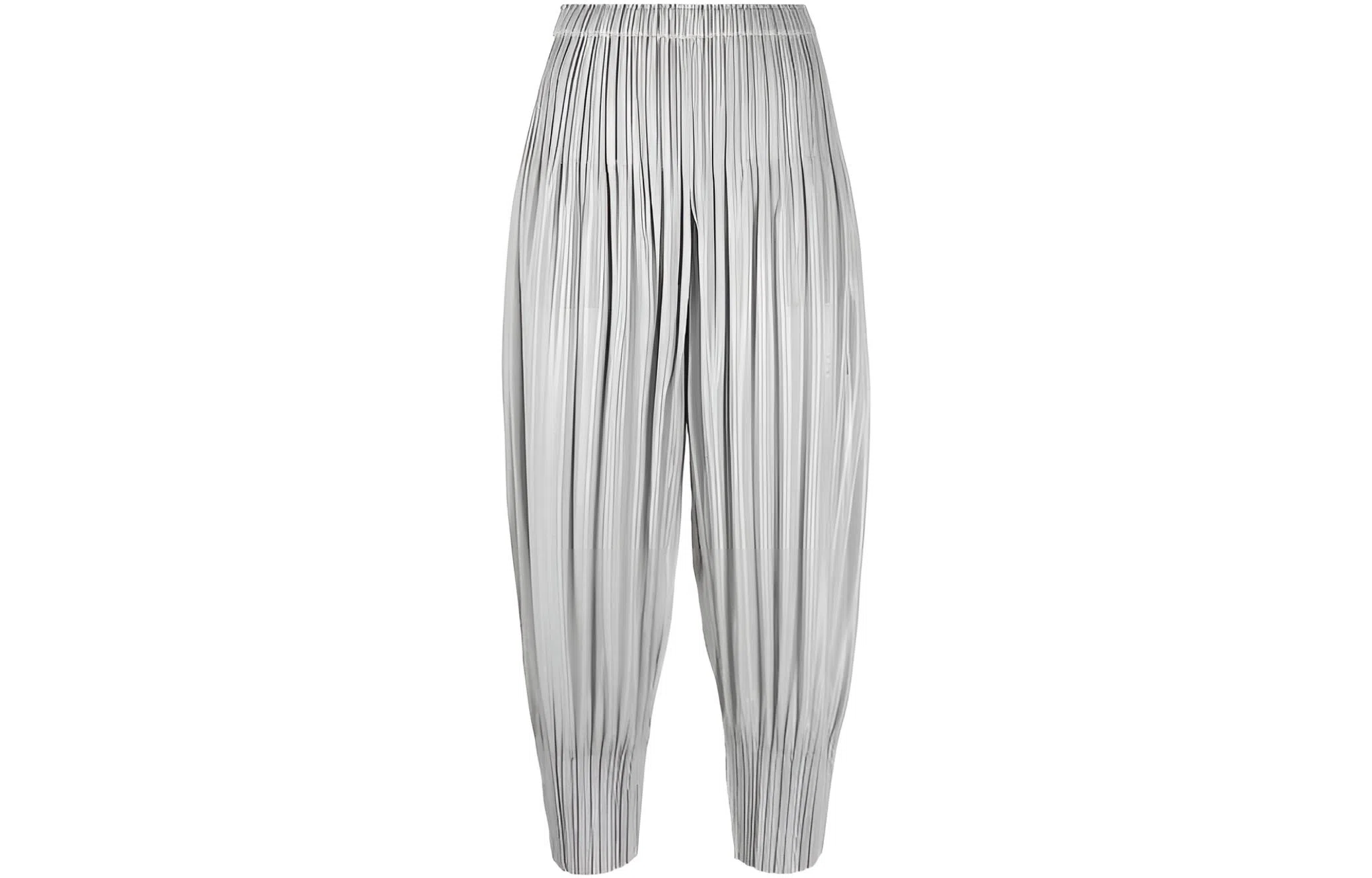 PLEATS PLEASE ISSEY MIYAKE