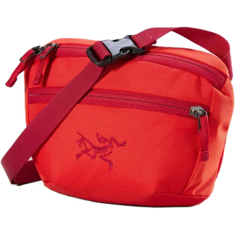 Arcteryx Mantis1.5L 1 Logo