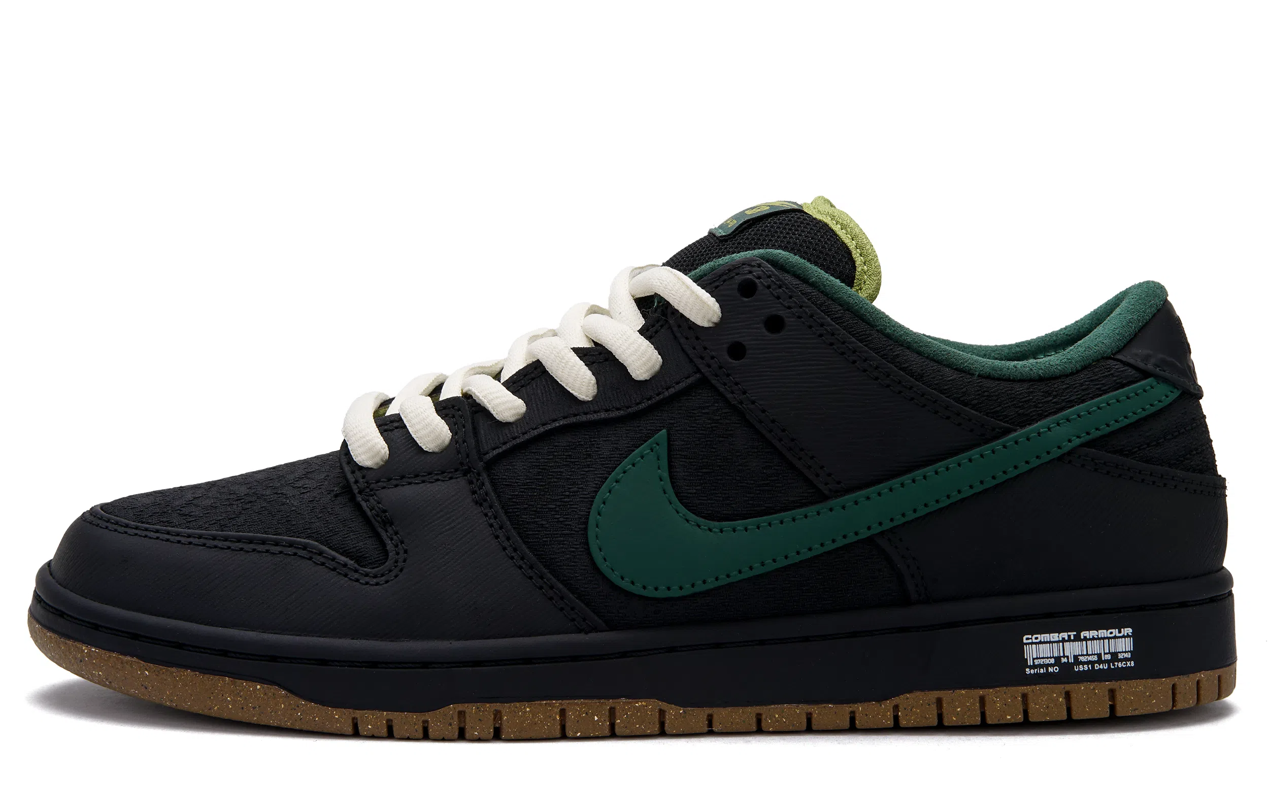 Nike Dunk SB "Black Magic"