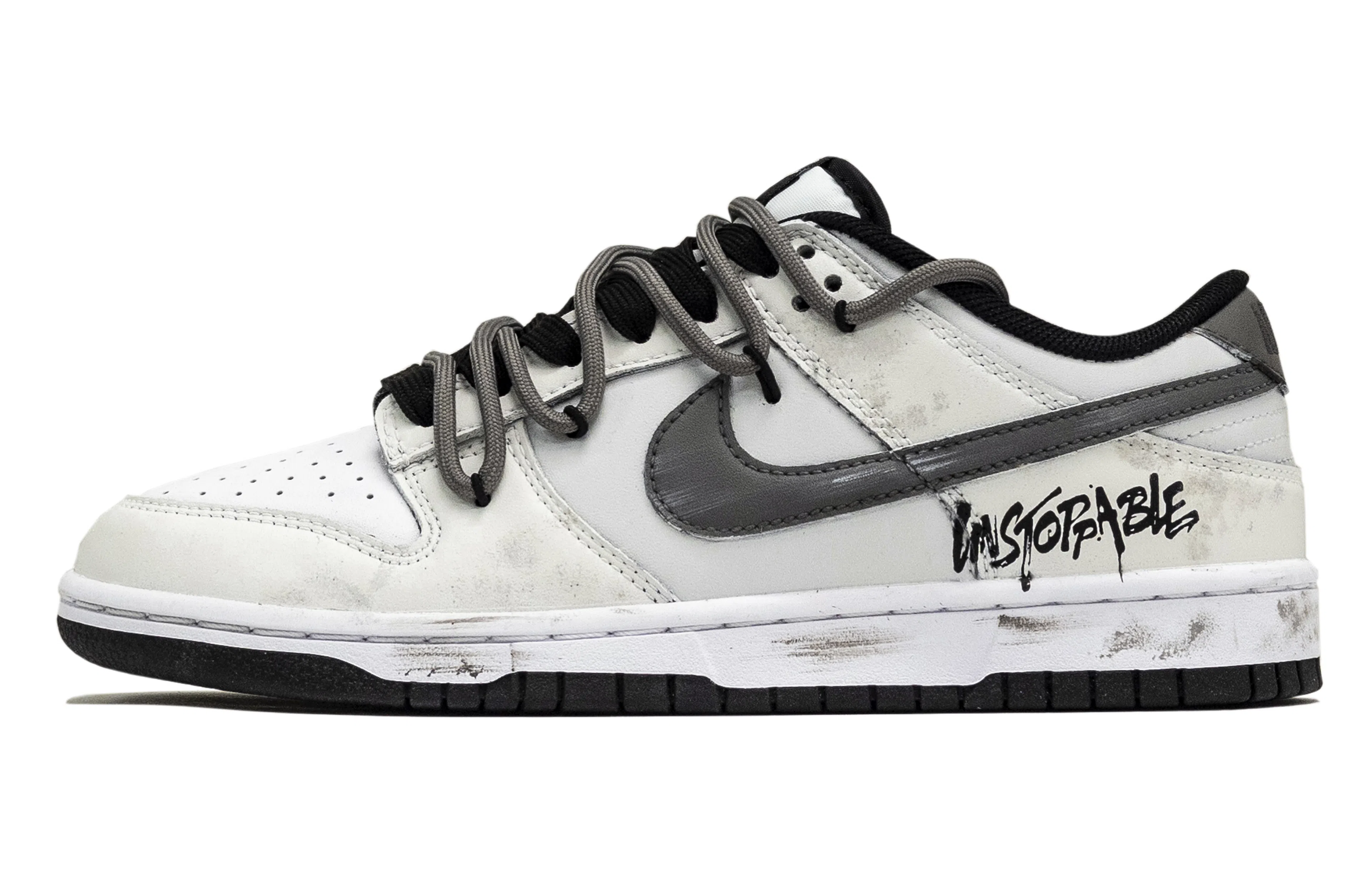 Nike Dunk "Phantom Grey"