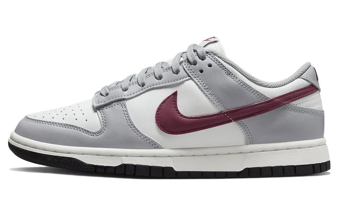 Nike Dunk Low "Grey/White"