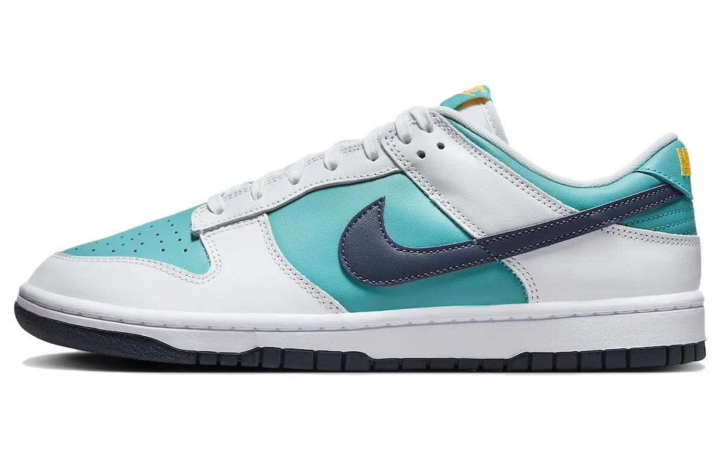 Nike Dunk Low "Dusty Cactus"