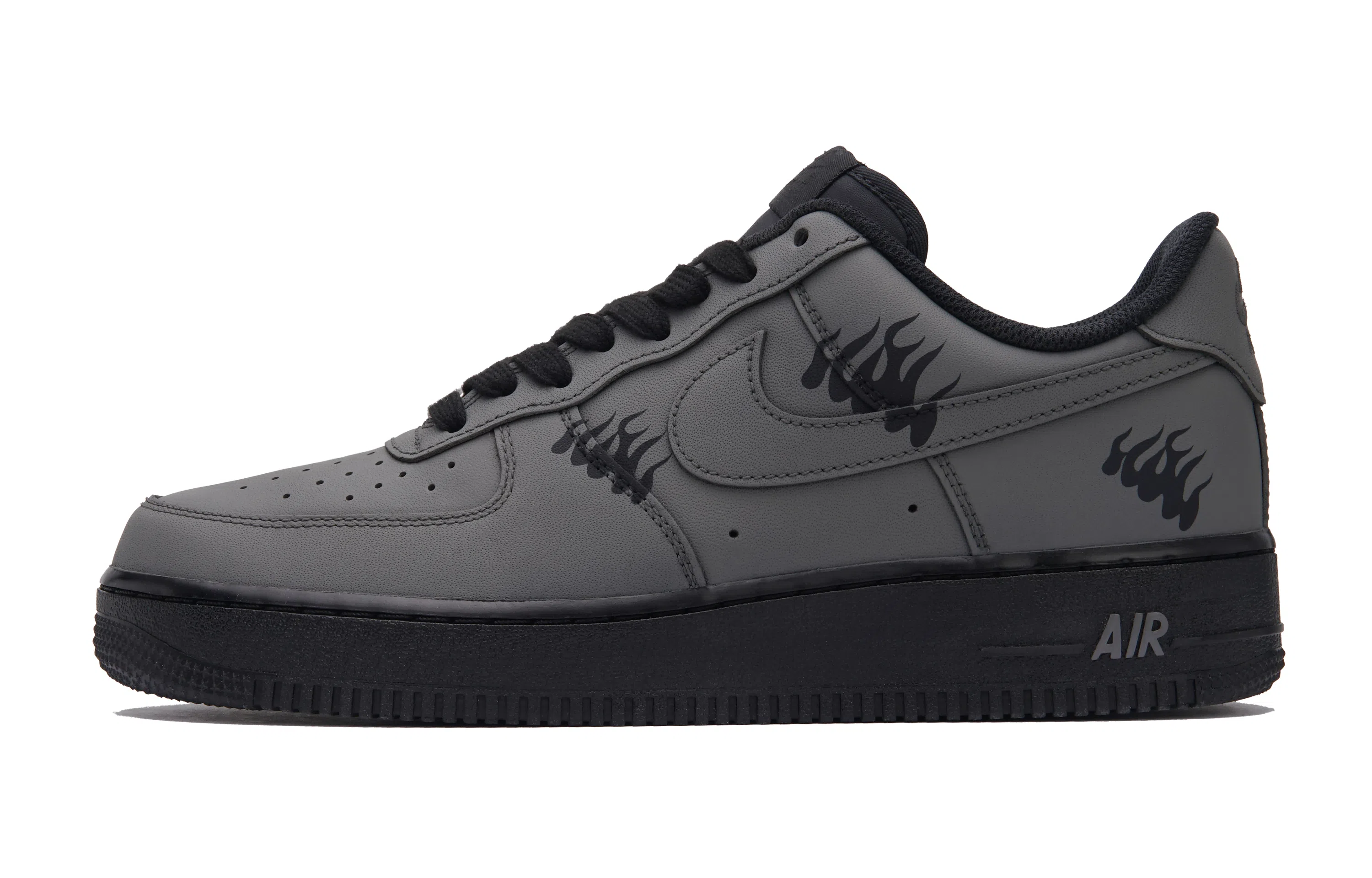 Nike Air Force 1 iSO Studio