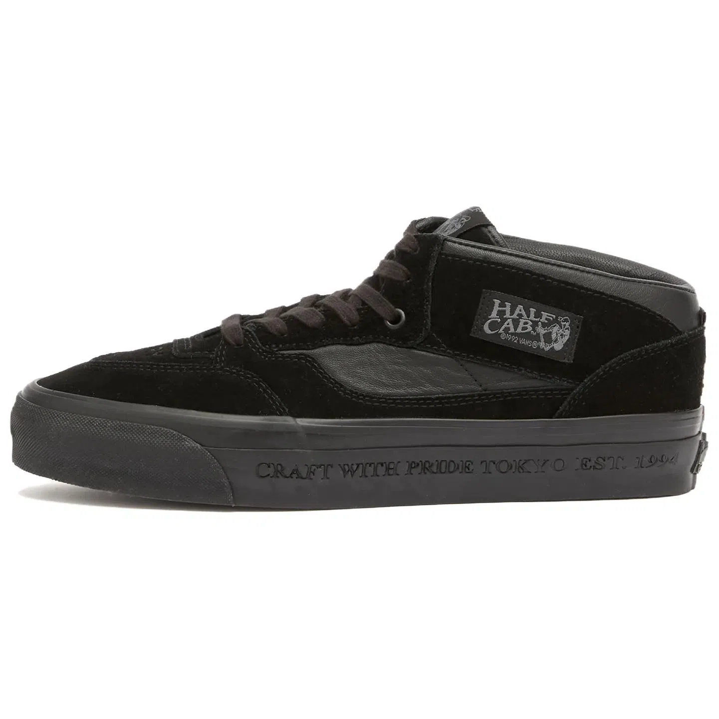 NEIGHBORHOOD x Vans Half Cab 33