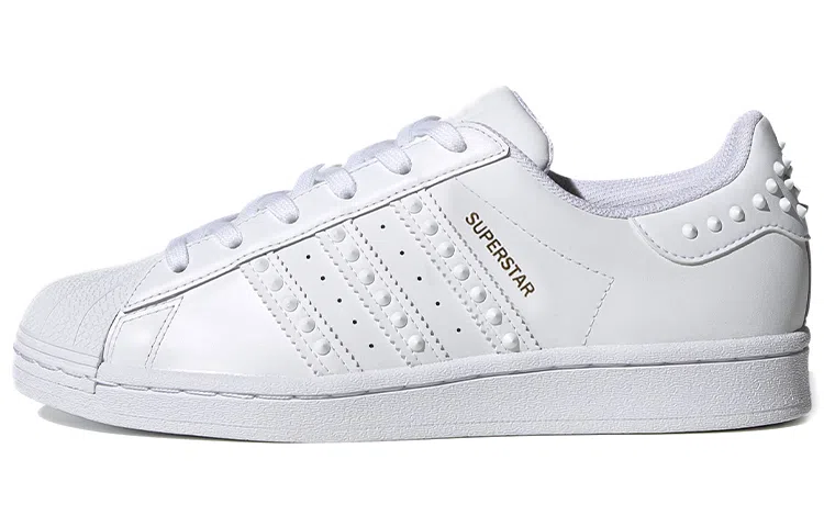adidas Superstar