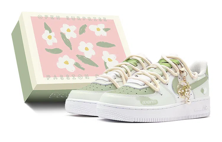Nike Air Force 1 Low GS Green White