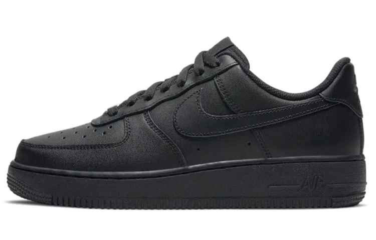 Nike Air Force 1 Low Triple Black