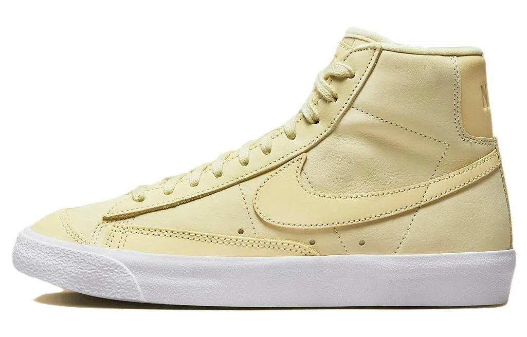 Nike Blazer Mid Beige