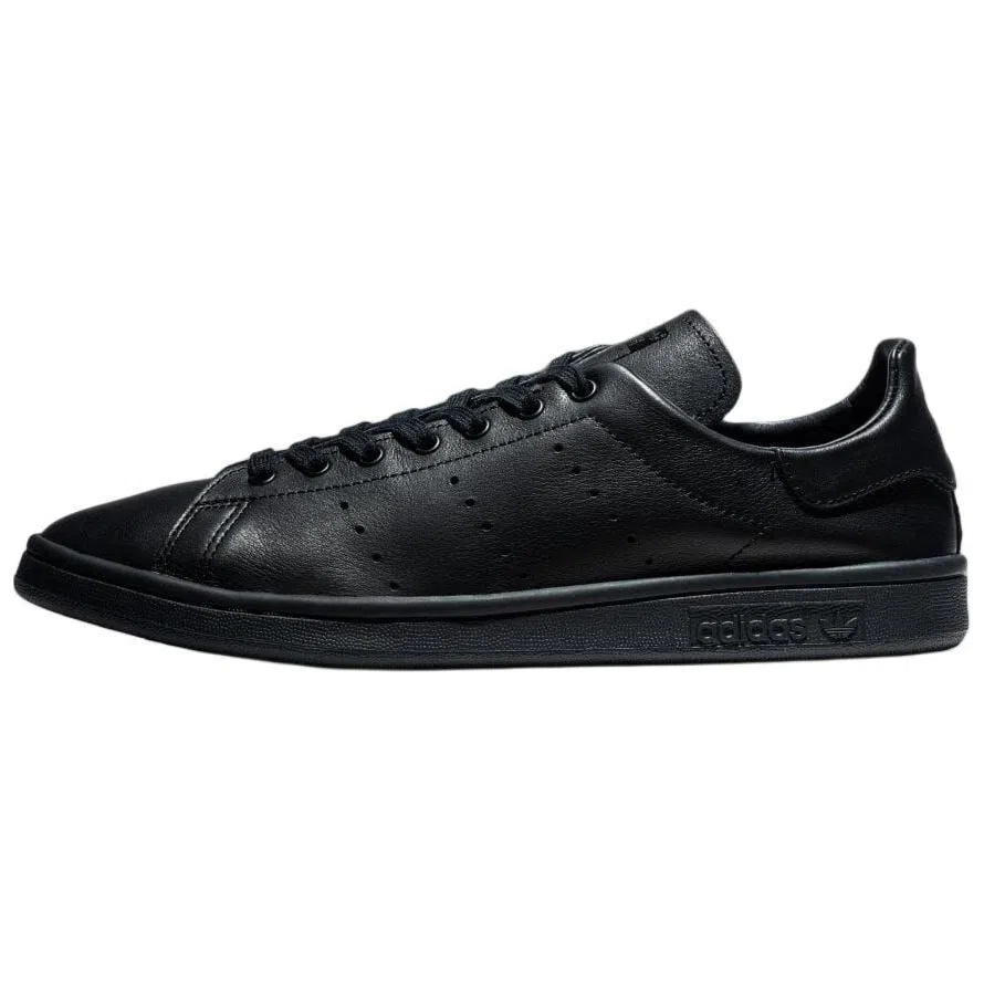 adidas Stan Smith Black