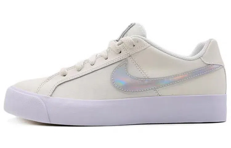 Nike Court Royale AC