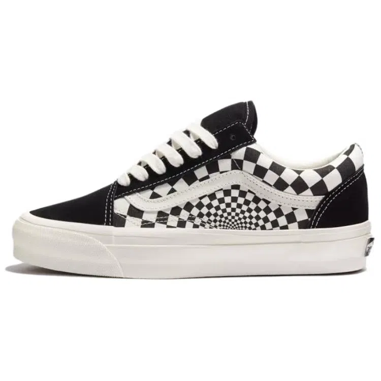 Vans MTE Old Skool 36 Black White
