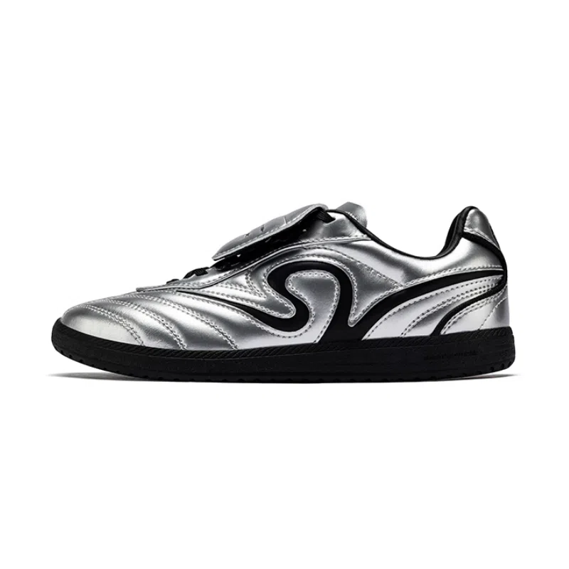 ANTA SNEAKERVERSE OFFSIDE