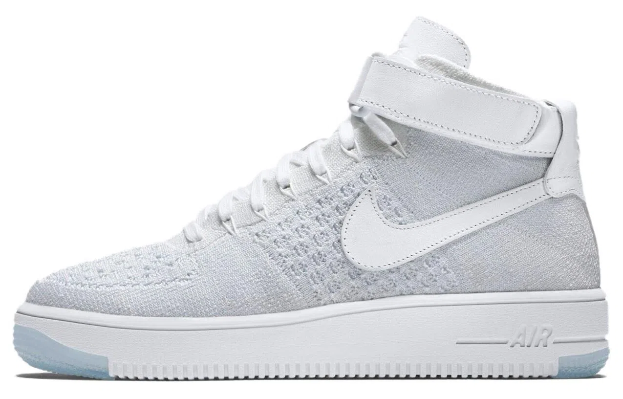 Nike Air Force 1 Flyknit Triple White