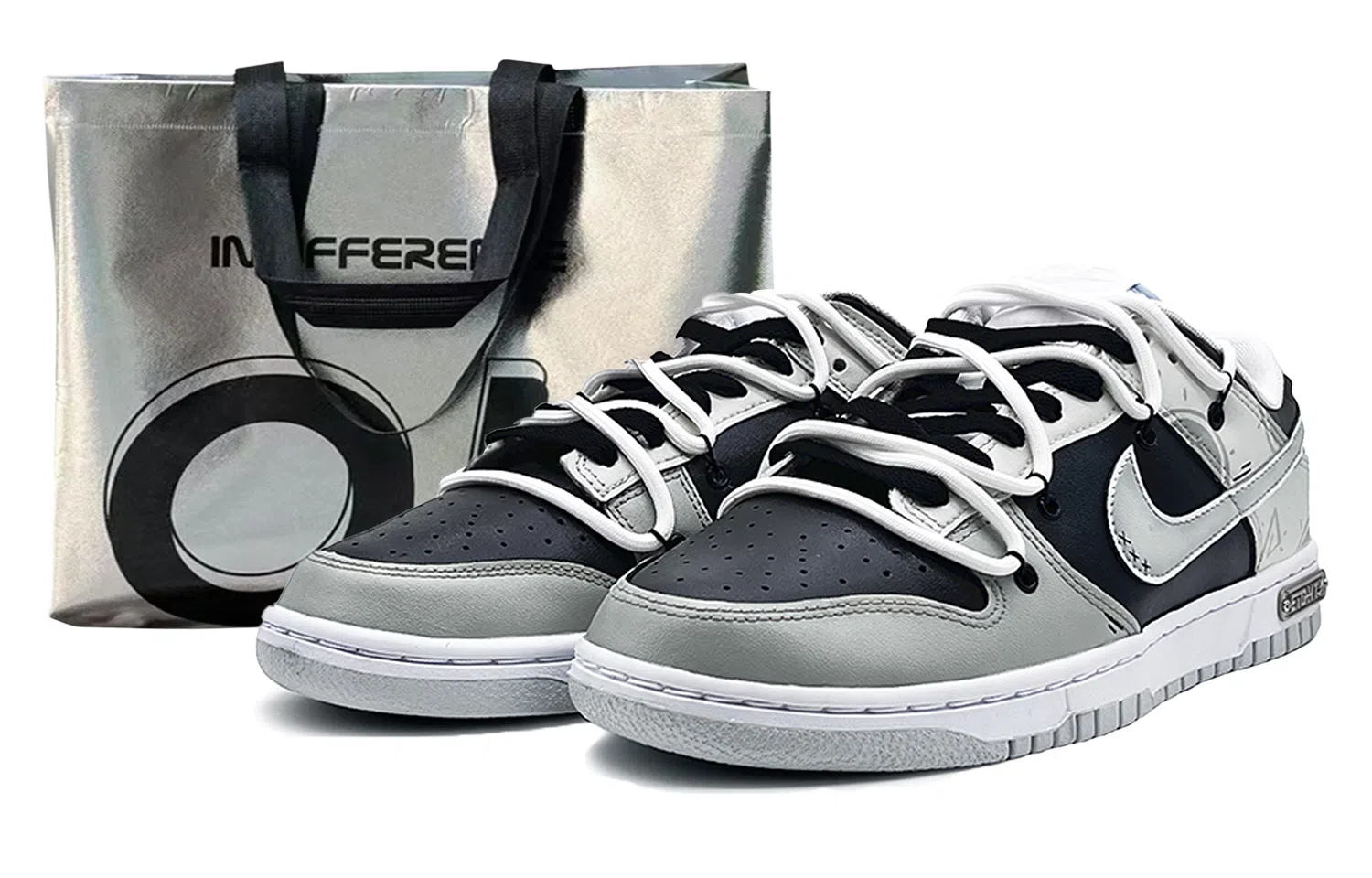 Nike Dunk Low "Pure Platinum"