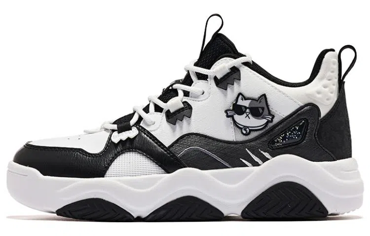 乔丹 防滑耐磨 中帮 板鞋 女款 白黑