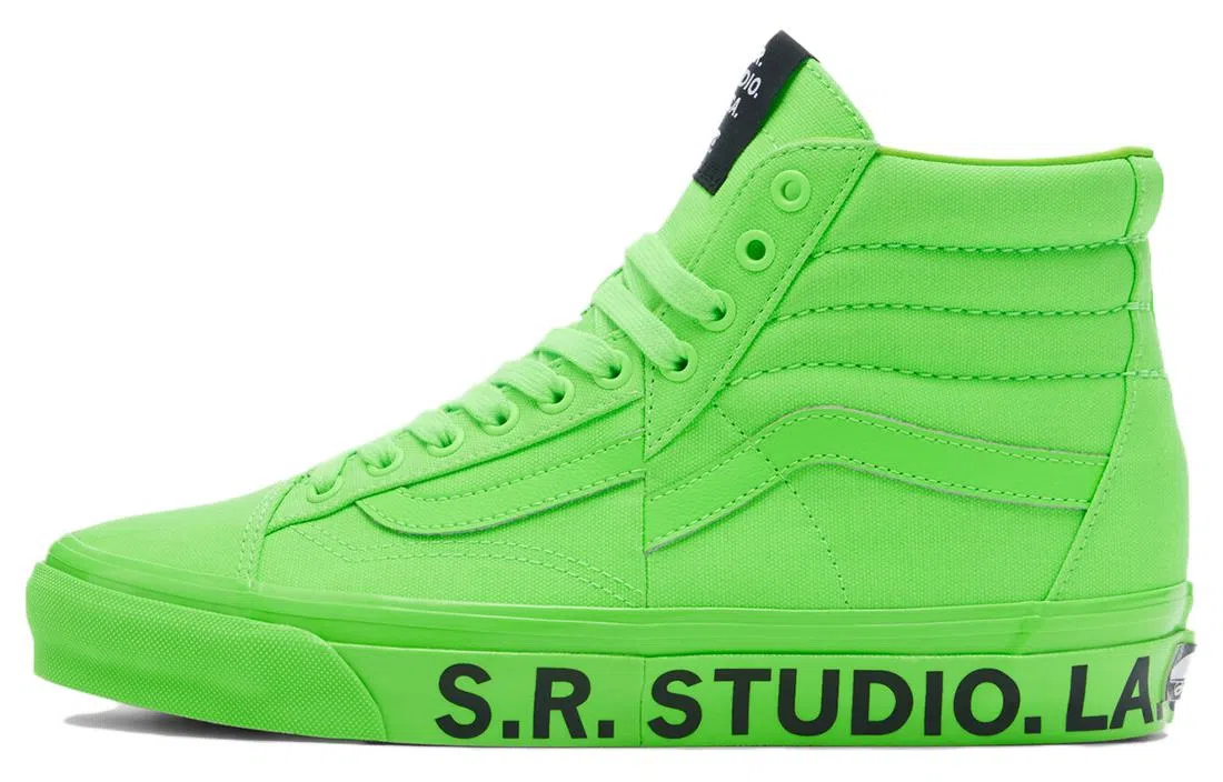 SR STUDIO x Vans Clash The Wall