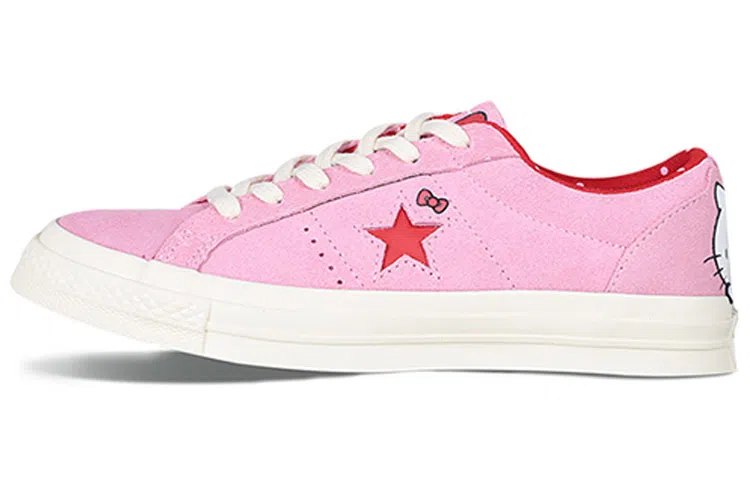 Hello Kitty x Converse One Star
