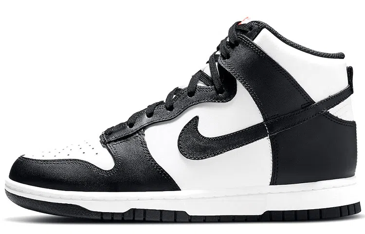 Nike Dunk High "Panda"