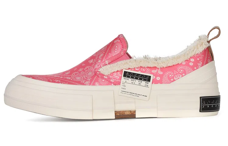 xVESSEL G.O.P. Paisley Pink Slip On