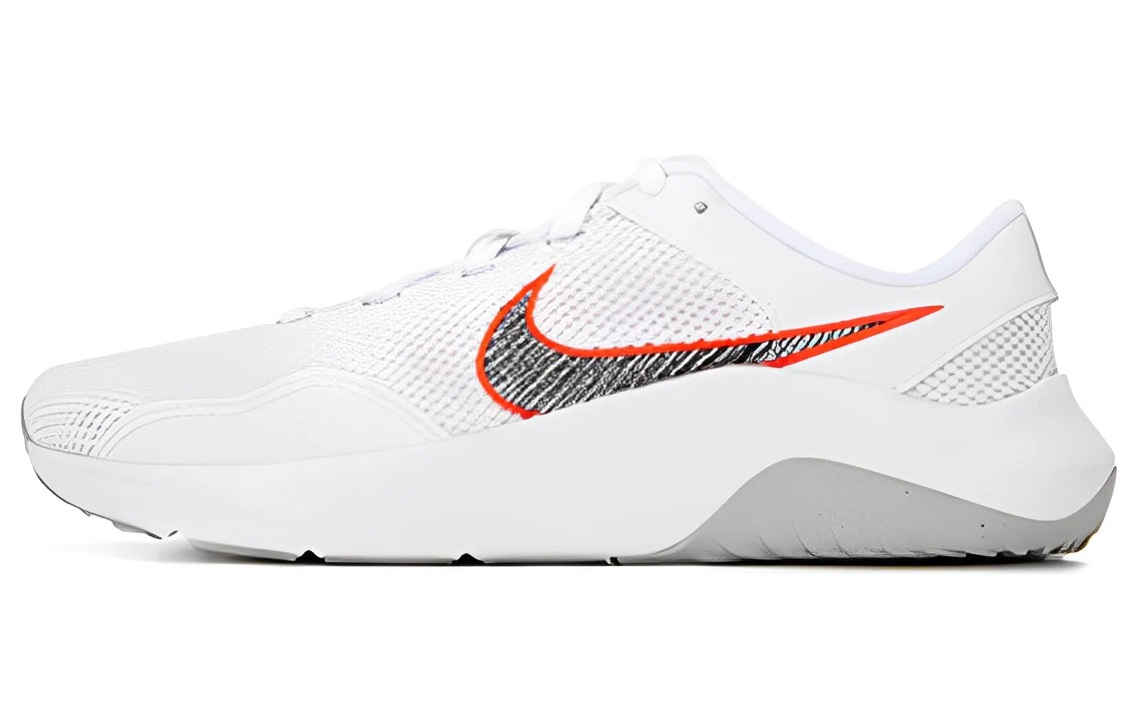 Nike Legend Essential 3 Next Nature