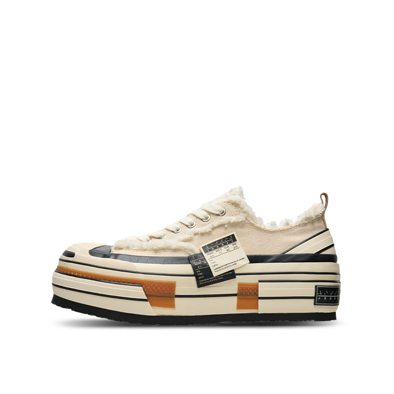 xVESSEL Low Top Off-White