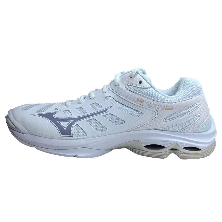 Mizuno Wave Voltage Off White