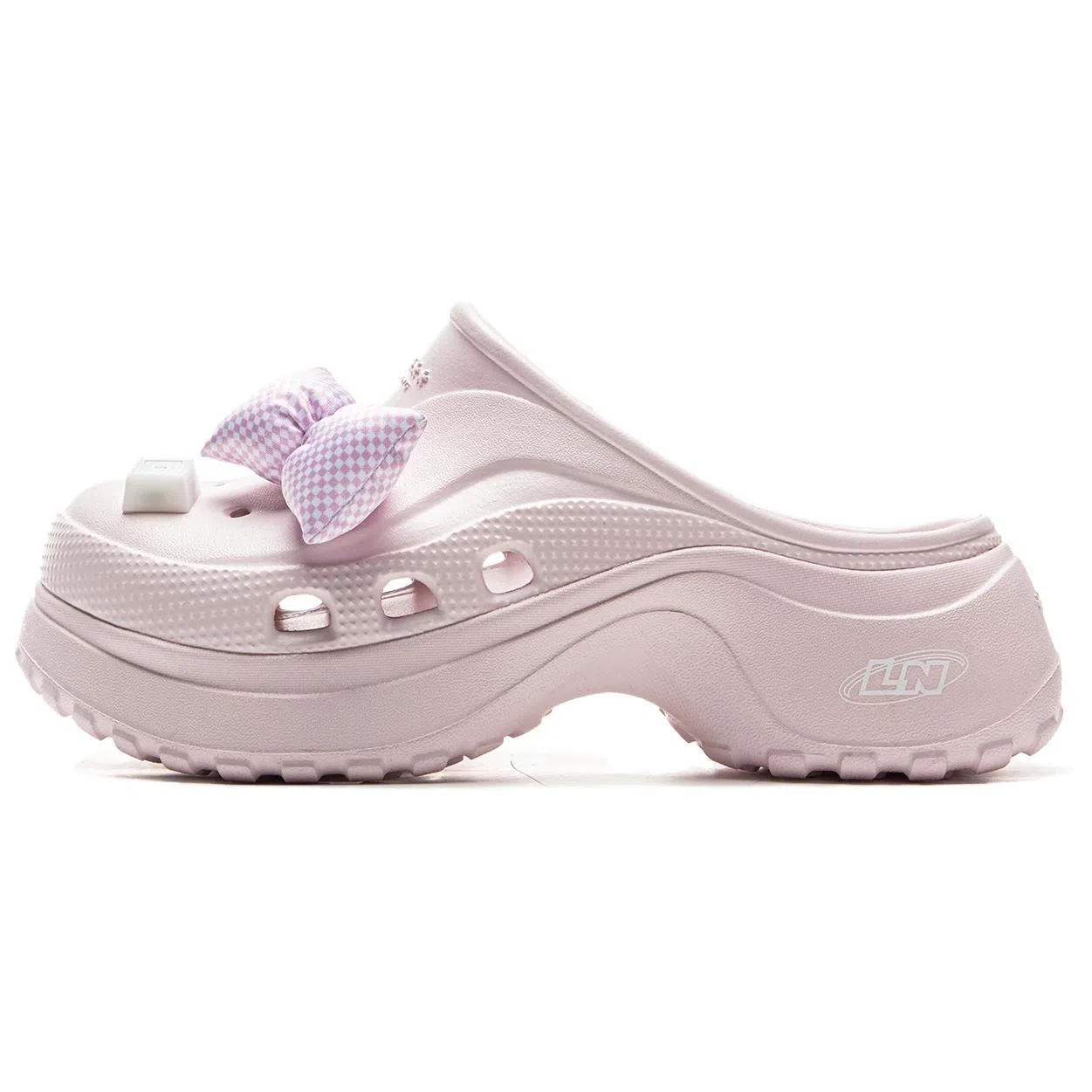 LEAGUE OF LEGENDS x LiNing Project*