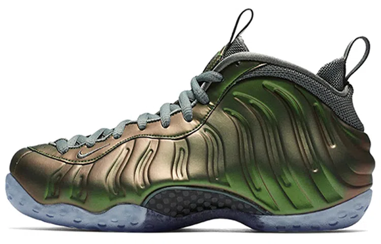 Nike Foamposite One Iridescent