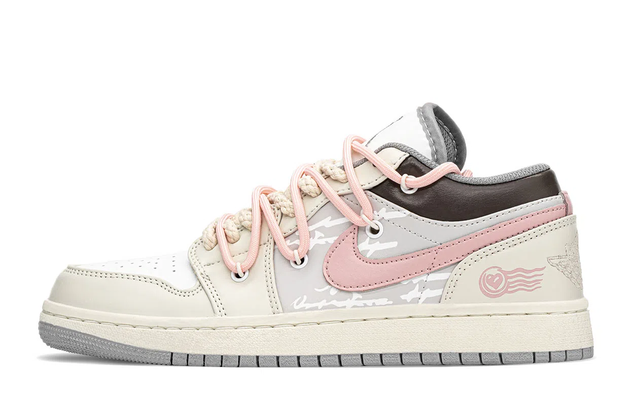 Jordan Air Jordan 1 Low GS Cream Pink
