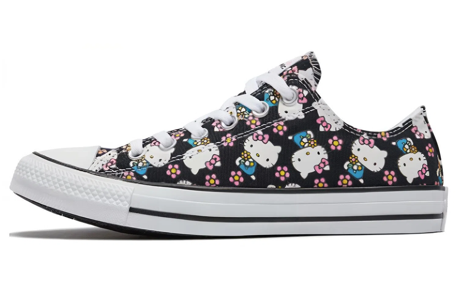 Hello Kitty x Converse Chuck Taylor All Star Low