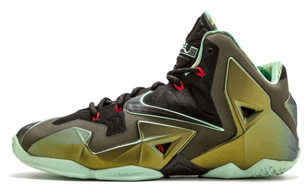 Nike Lebron 11 King's Pride