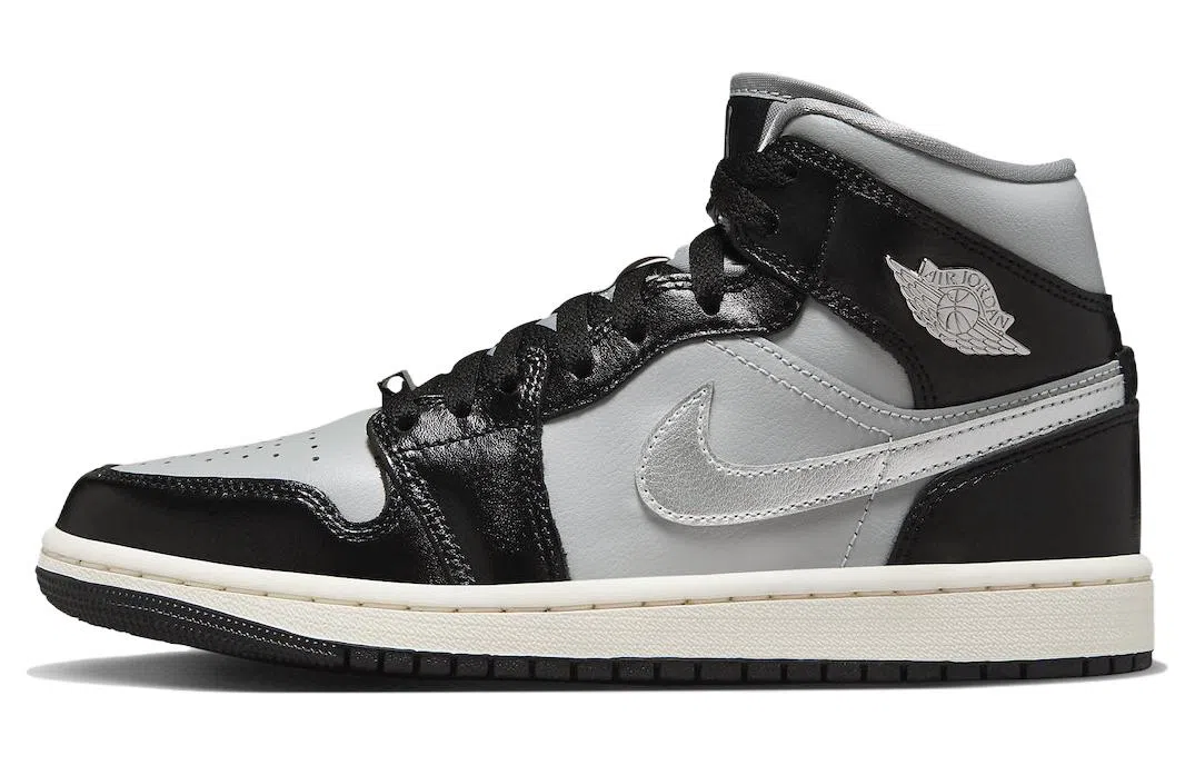Jordan Air Jordan 1 Mid SE WMNS Black White