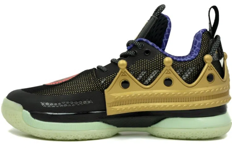 LiNing WOW 7 Crown Limited Edition