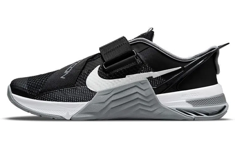 Nike Metcon 7 FlyEase Black White