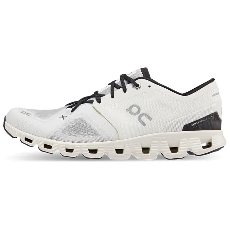 On Cloud X 3 Ivory Black
