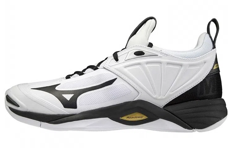 Mizuno Wave Momentum 2 Black White