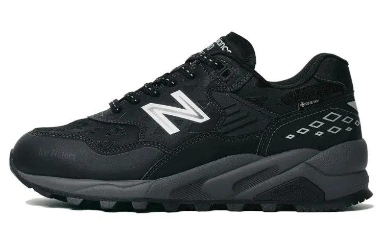 New Balance MT 580
